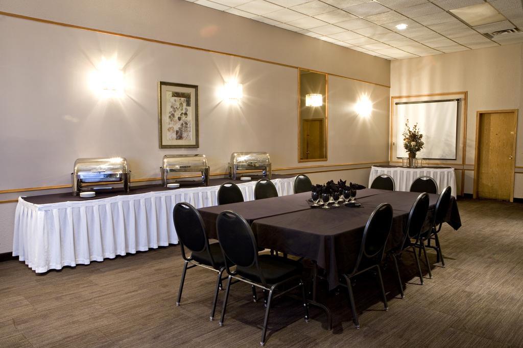 Heritage Inn Hotel & Convention Centre - Moose Jaw Restoran foto