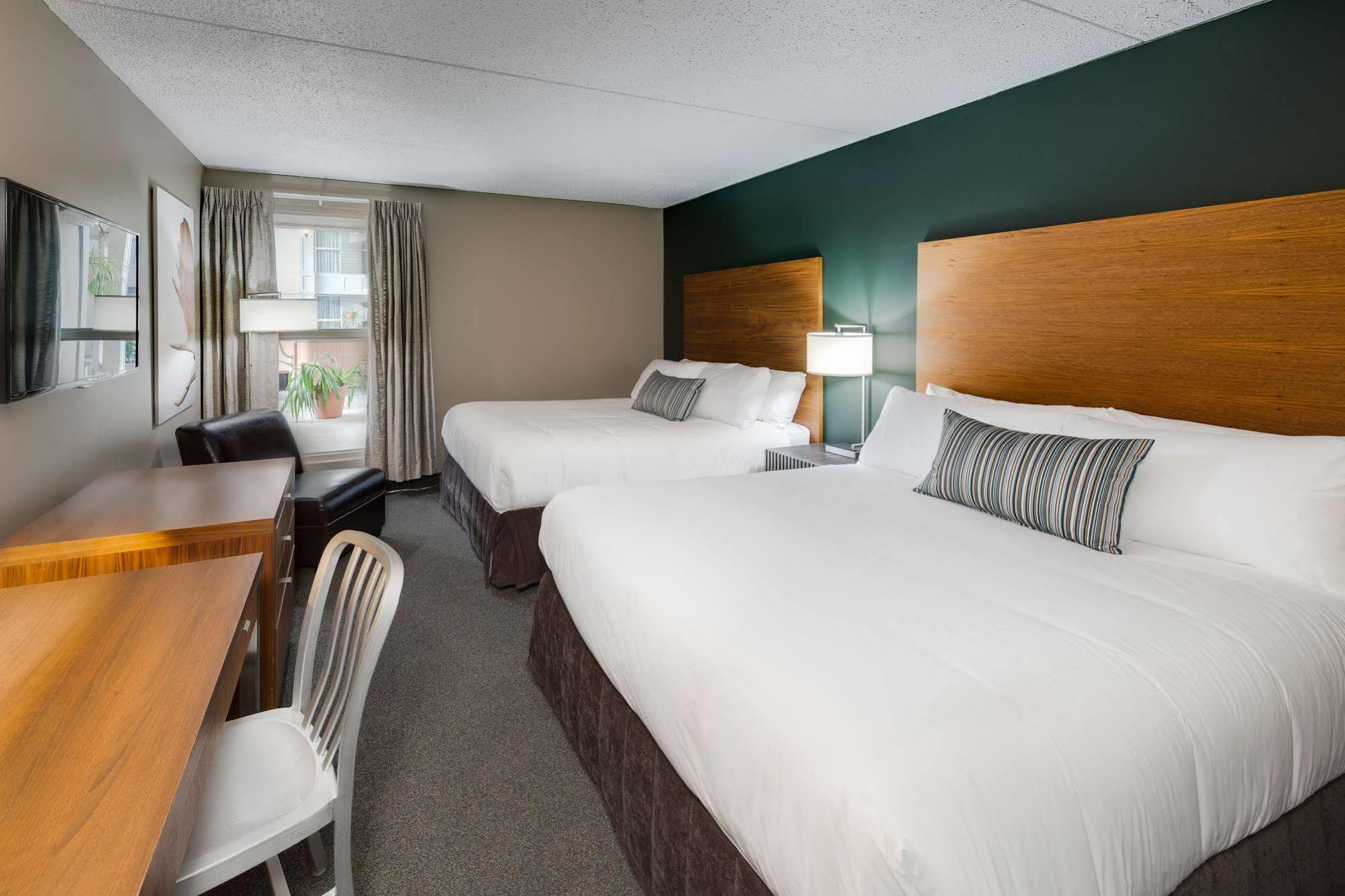 Heritage Inn Hotel & Convention Centre - Moose Jaw Bagian luar foto